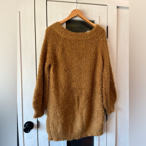 Fuzzy sweater - snail cinnamon - Picture 4 of 4